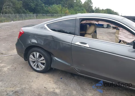 2010 Honda Accord 2.4 Ex-L z USA, uszkodzony, nr VIN 1HGCS1B86AA000761